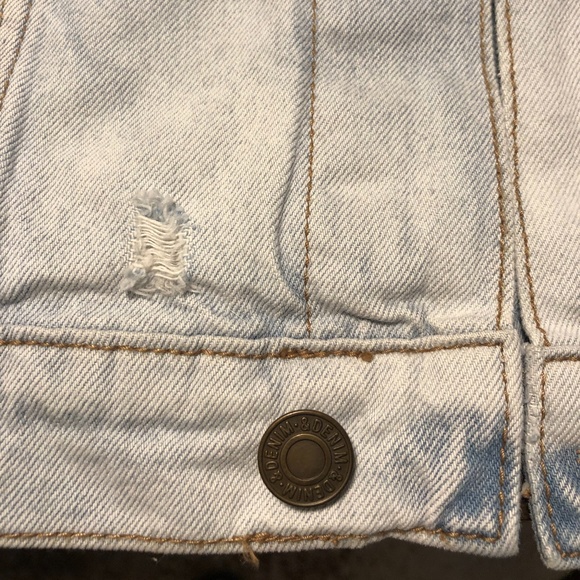 H&M Jean Jacket - Picture 5 of 6